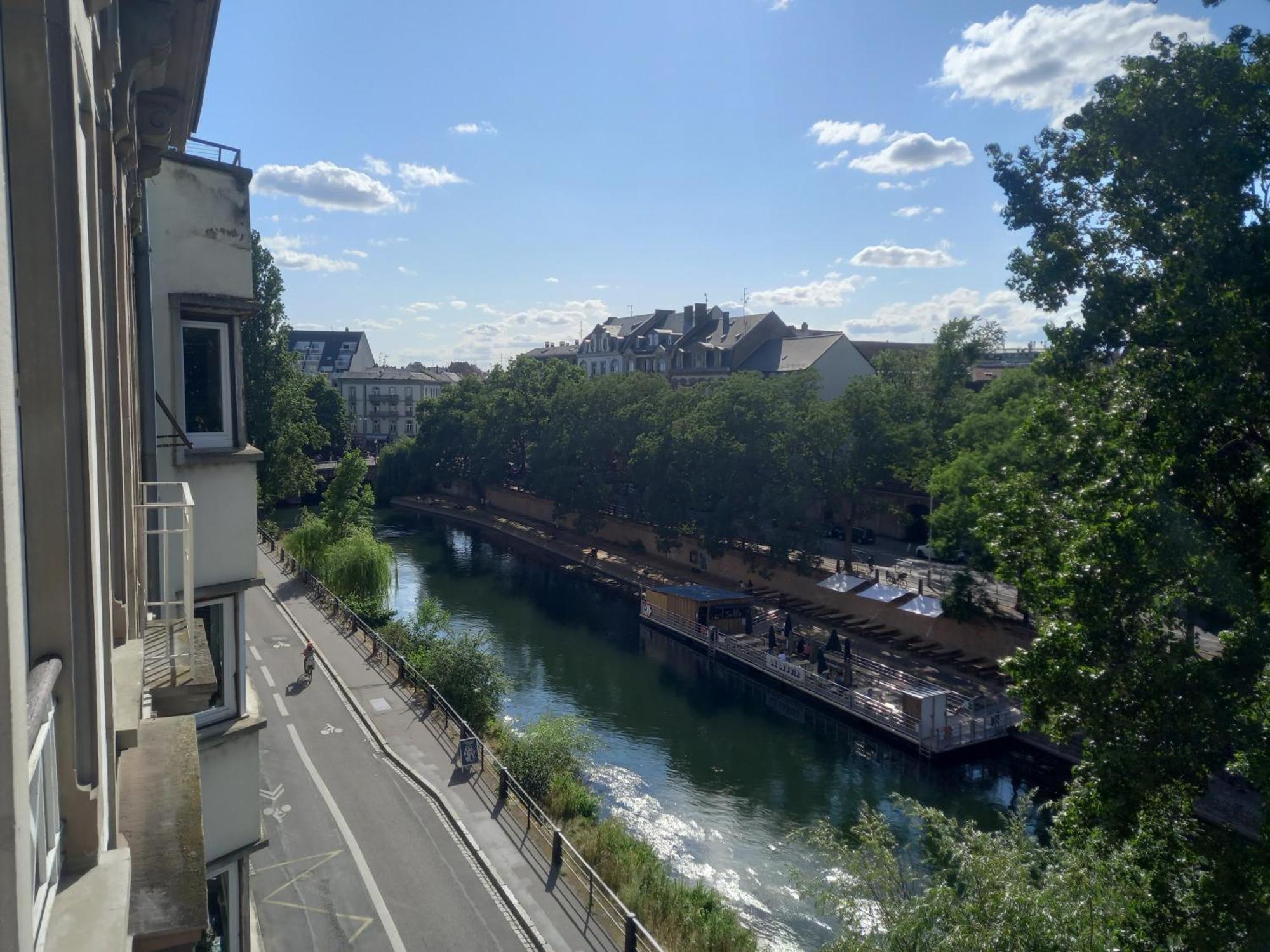 Grand Appartement Au Coeur De Estrasburgo Exterior foto